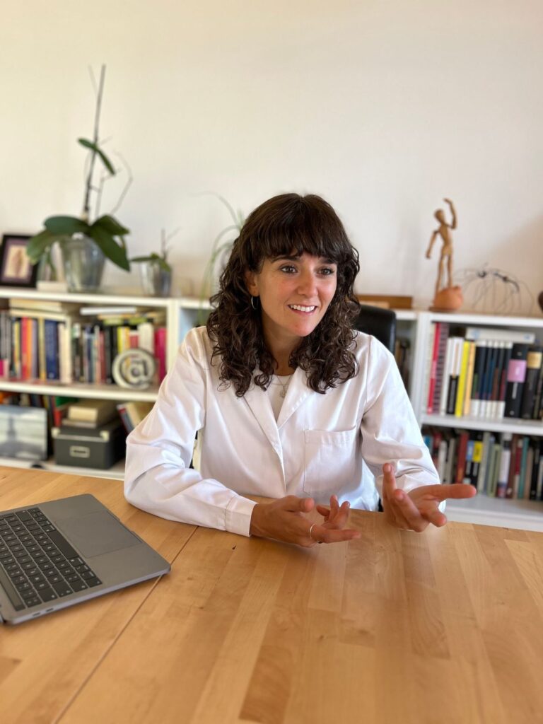 Consulta de medicina integrativa en Valencia con la Dra. Miriam Regadera